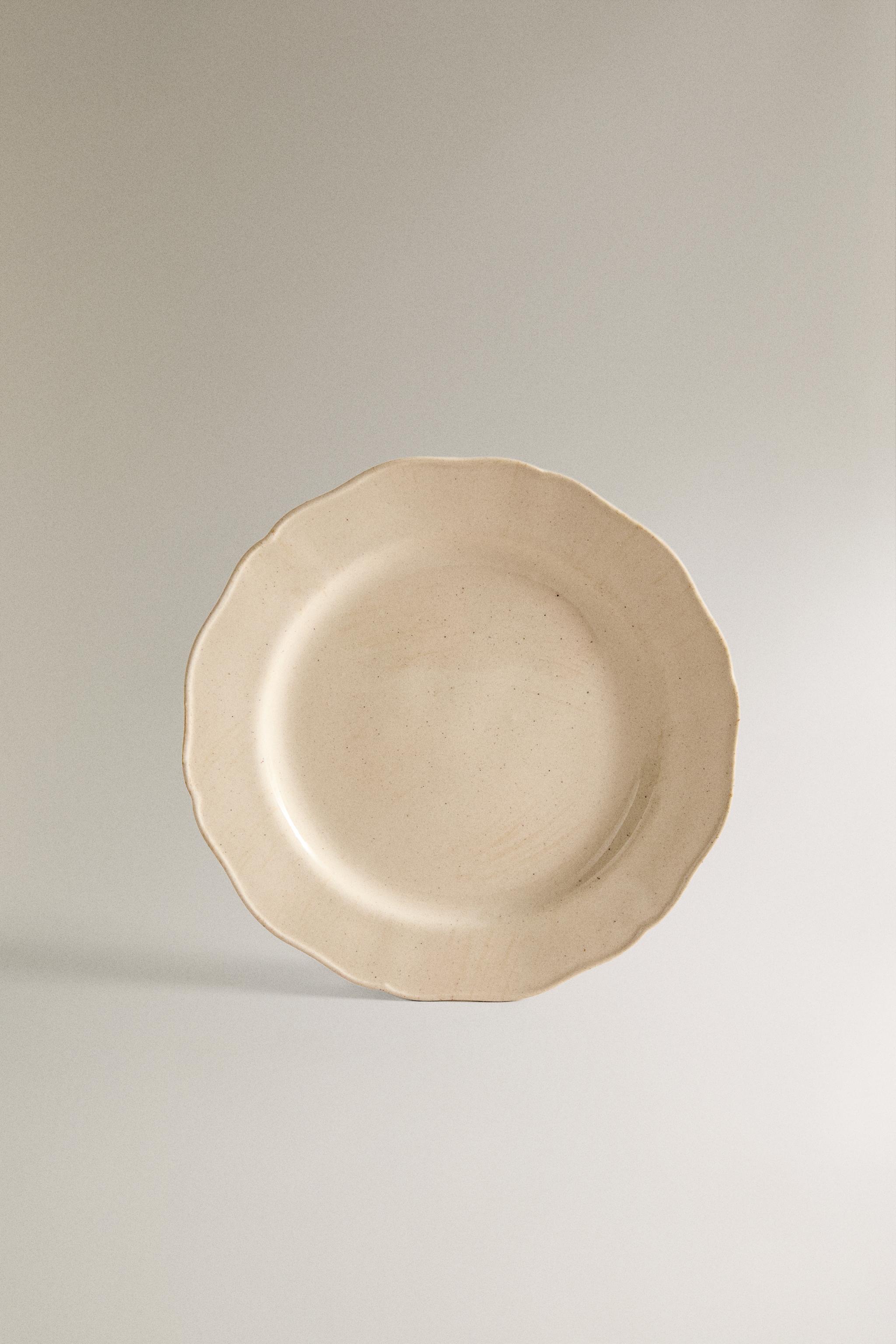 STONEWARE DESSERT PLATE